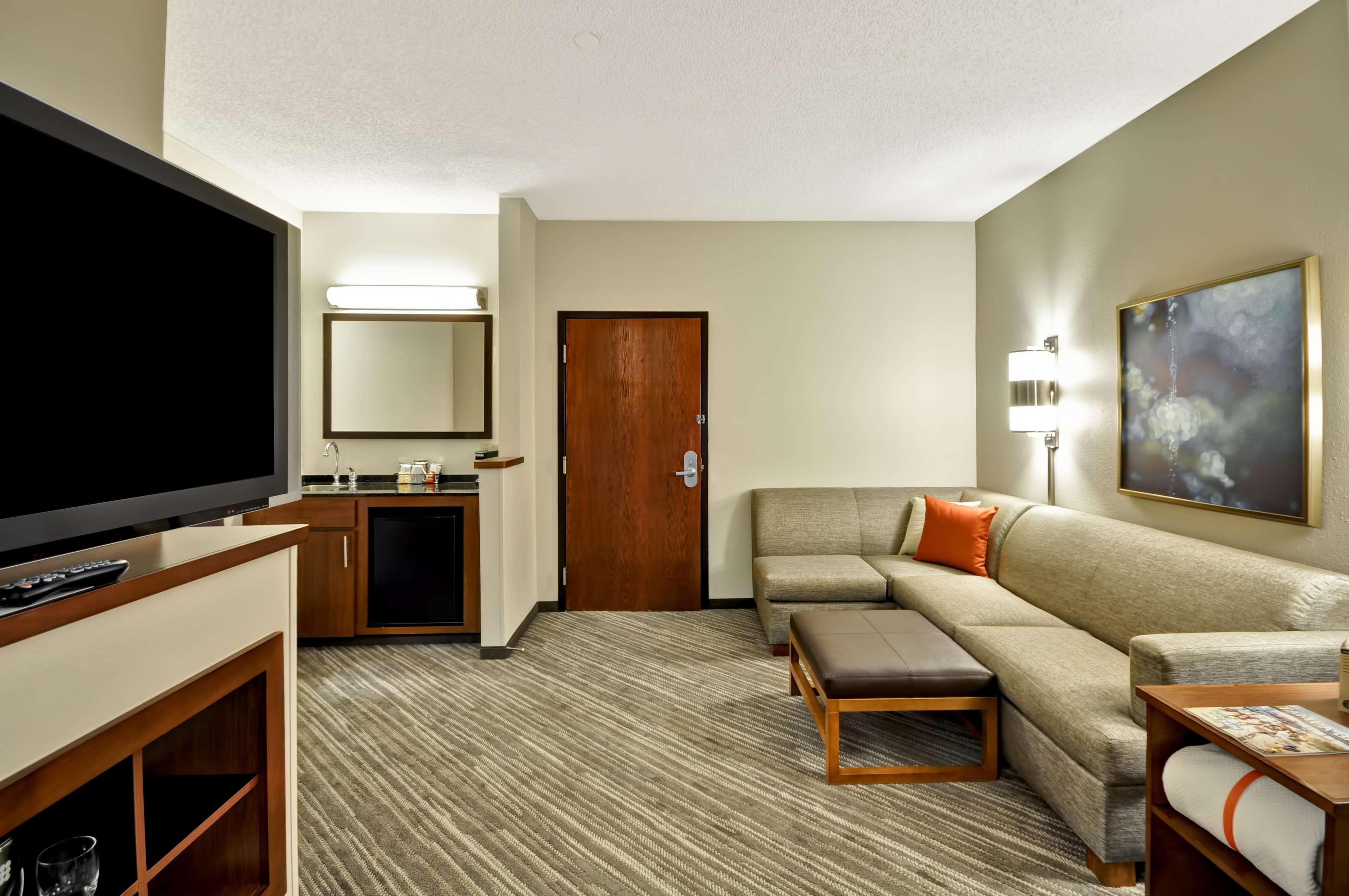 Hyatt Place Tampa Airport/Westshore Exterior foto